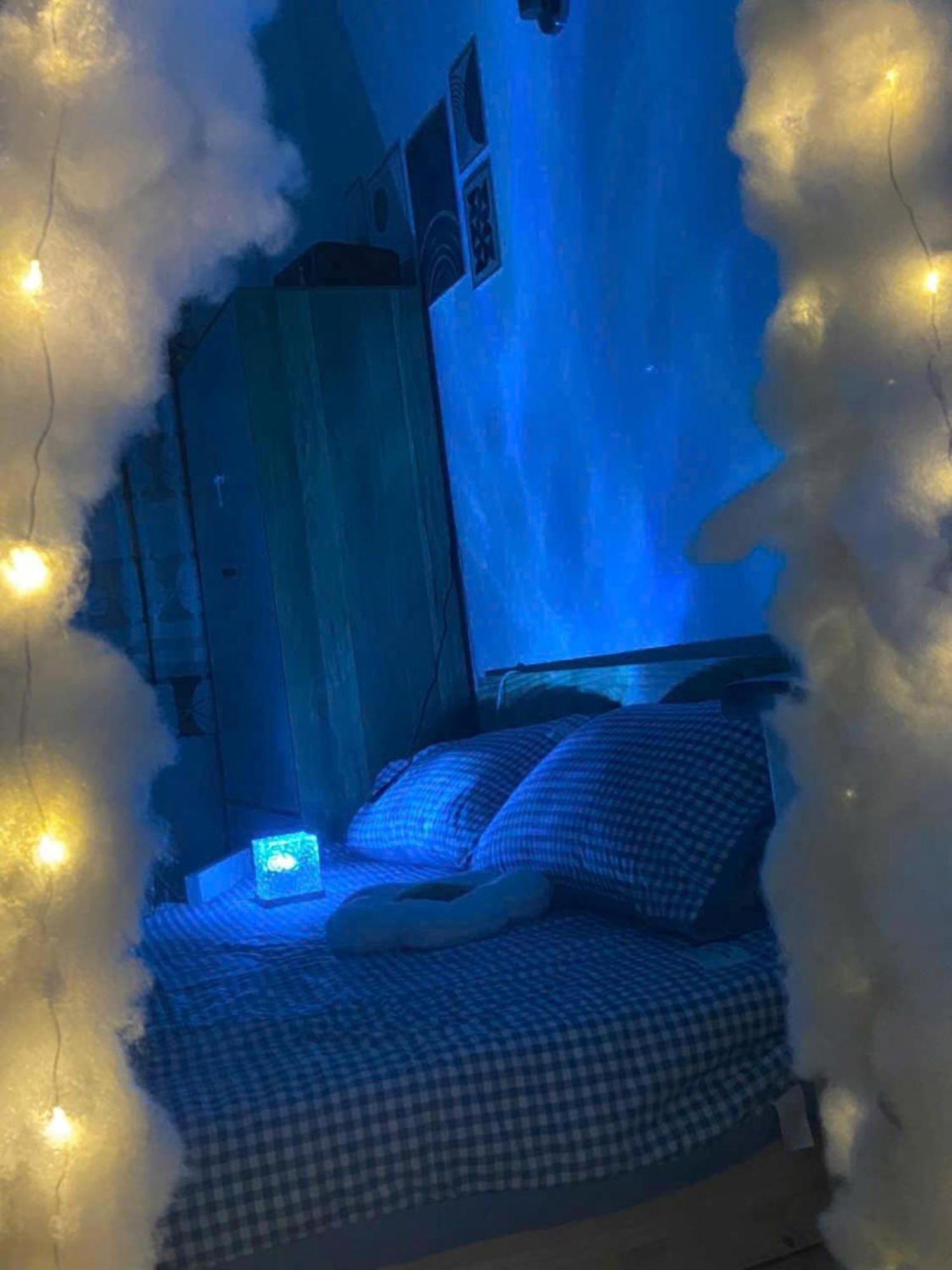 Bed & Breakfast Cozynest N Cinema Ho Chi Minh City